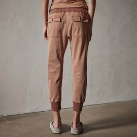 Mixed Media Pant in Nutmeg Pigment | James Perse Los Angeles