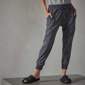Mixed Media Pant in Titan Pigment | James Perse Los Angeles