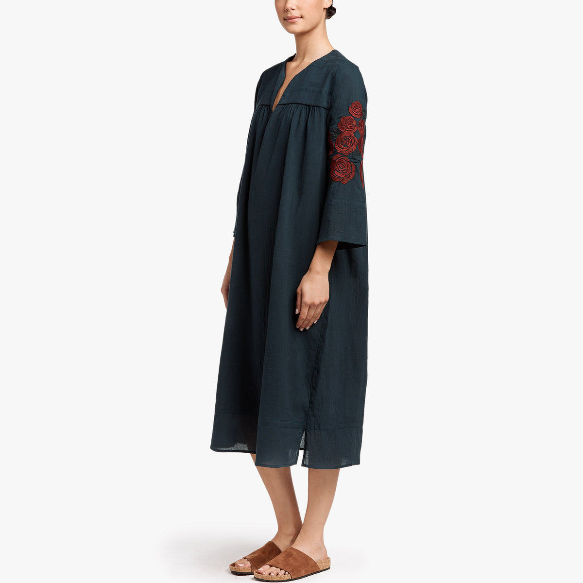 Rose Embroidered Caftan Dress - Laurel/Red | James Perse Los Angeles