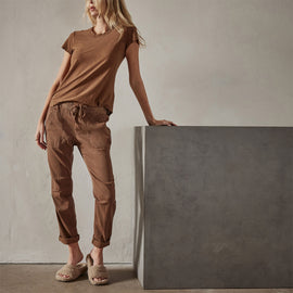 Soft Drape Pant in Gingerbread Pigment | James Perse Los Angeles
