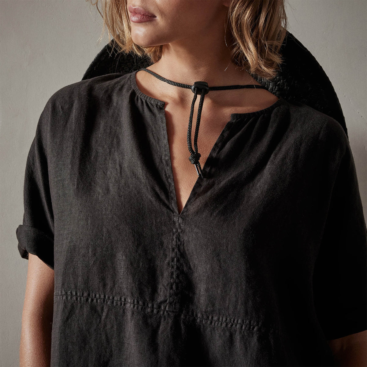 Open Front Linen Top in Black | James Perse Los Angeles