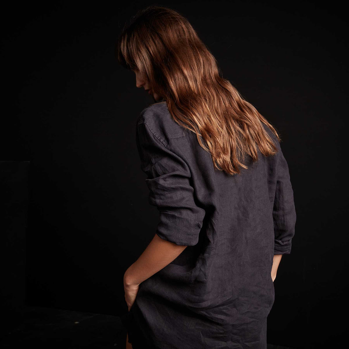 Linen Lounge Shirt in French Navy Pigment | James Perse Los Angeles