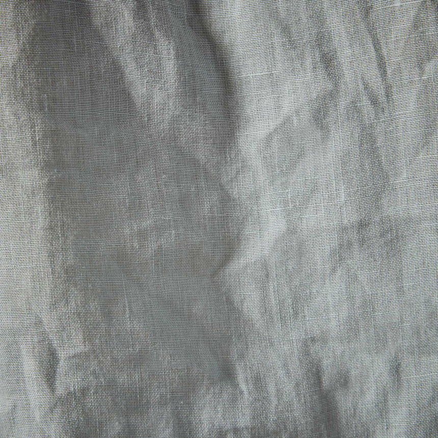 Lightweight Linen Shirt in Ocean Spray Pigment | James Perse Los Angeles 