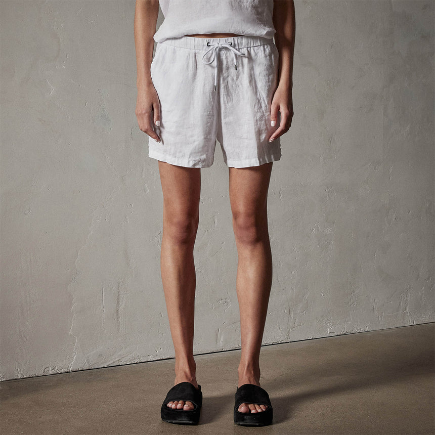 Lightweight Linen Short in White | James Perse Los Angeles