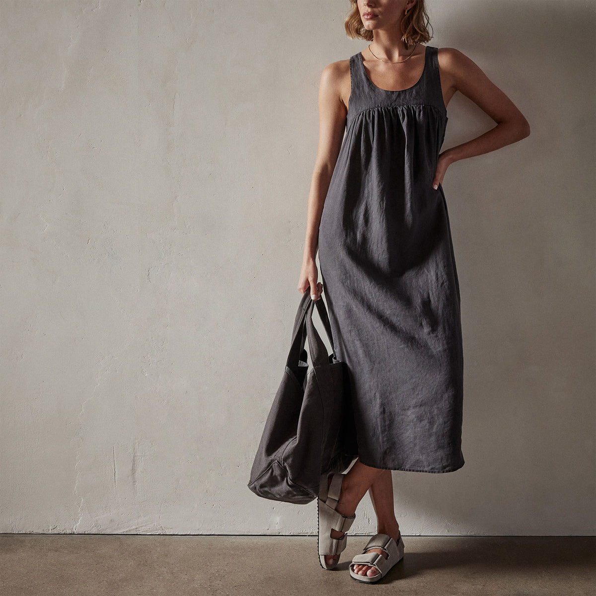 Gathered Linen Dress in Magma Pigment | James Perse Los Angeles