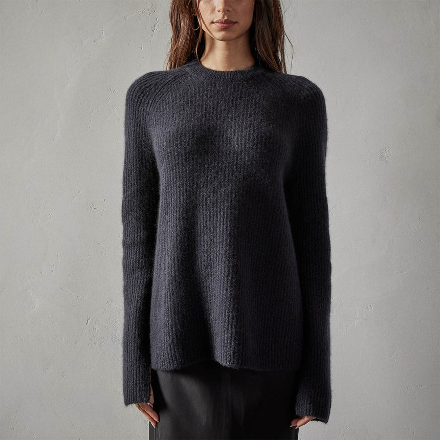 Rib Raglan Crew Sweater in Black | James Perse Los Angeles
