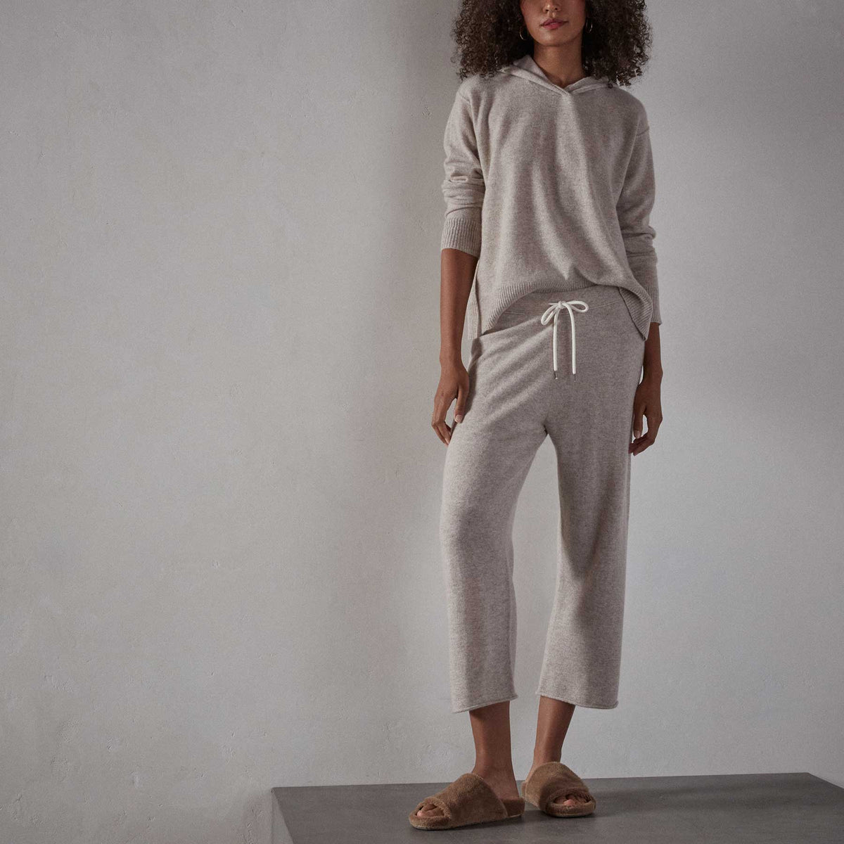 Recycled Cashmere Cropped Pant in Stone | James Perse Los Angeles
