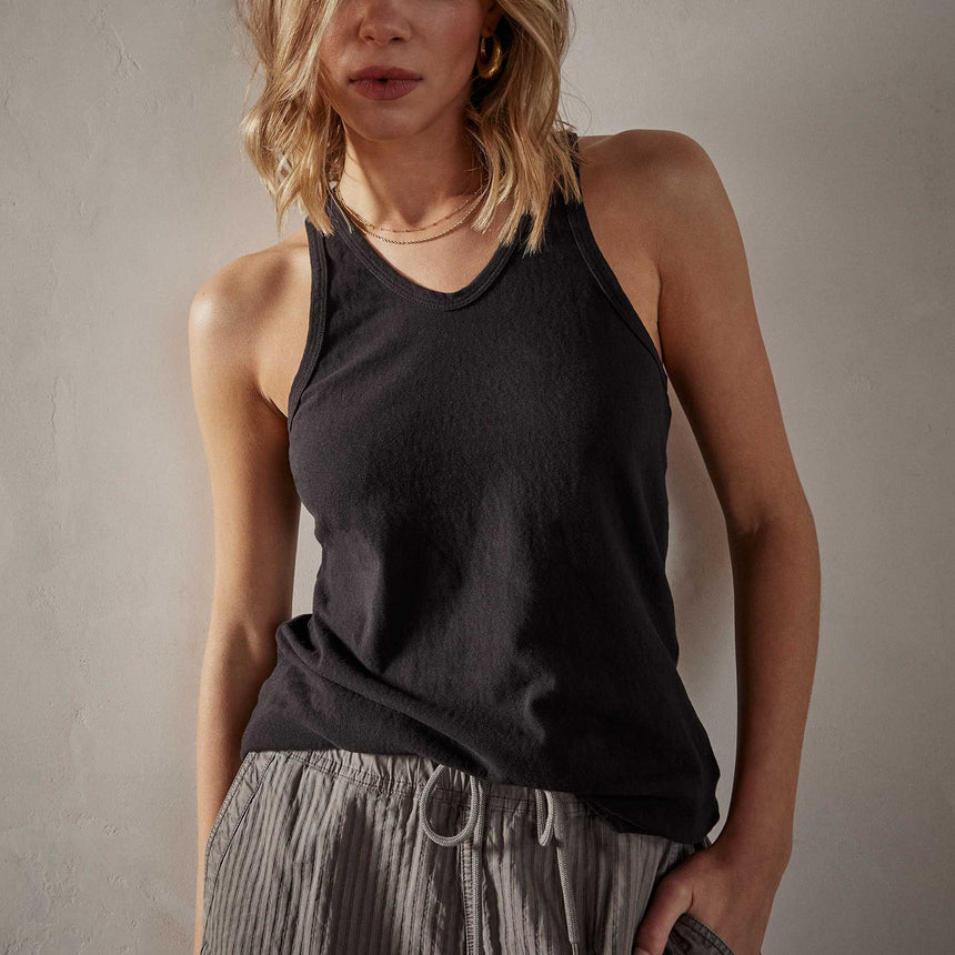 Cut Away Racer Back Tank in Black | James Perse Los Angeles 
