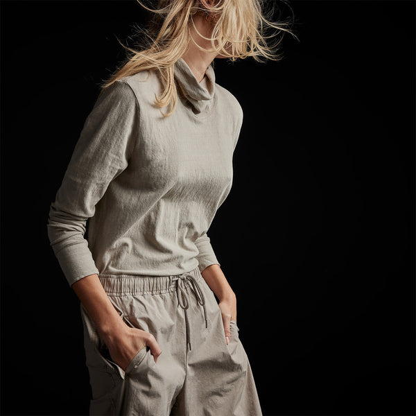 Jersey Oversized Funnel Neck in String Pigment | James Perse Los Angeles 