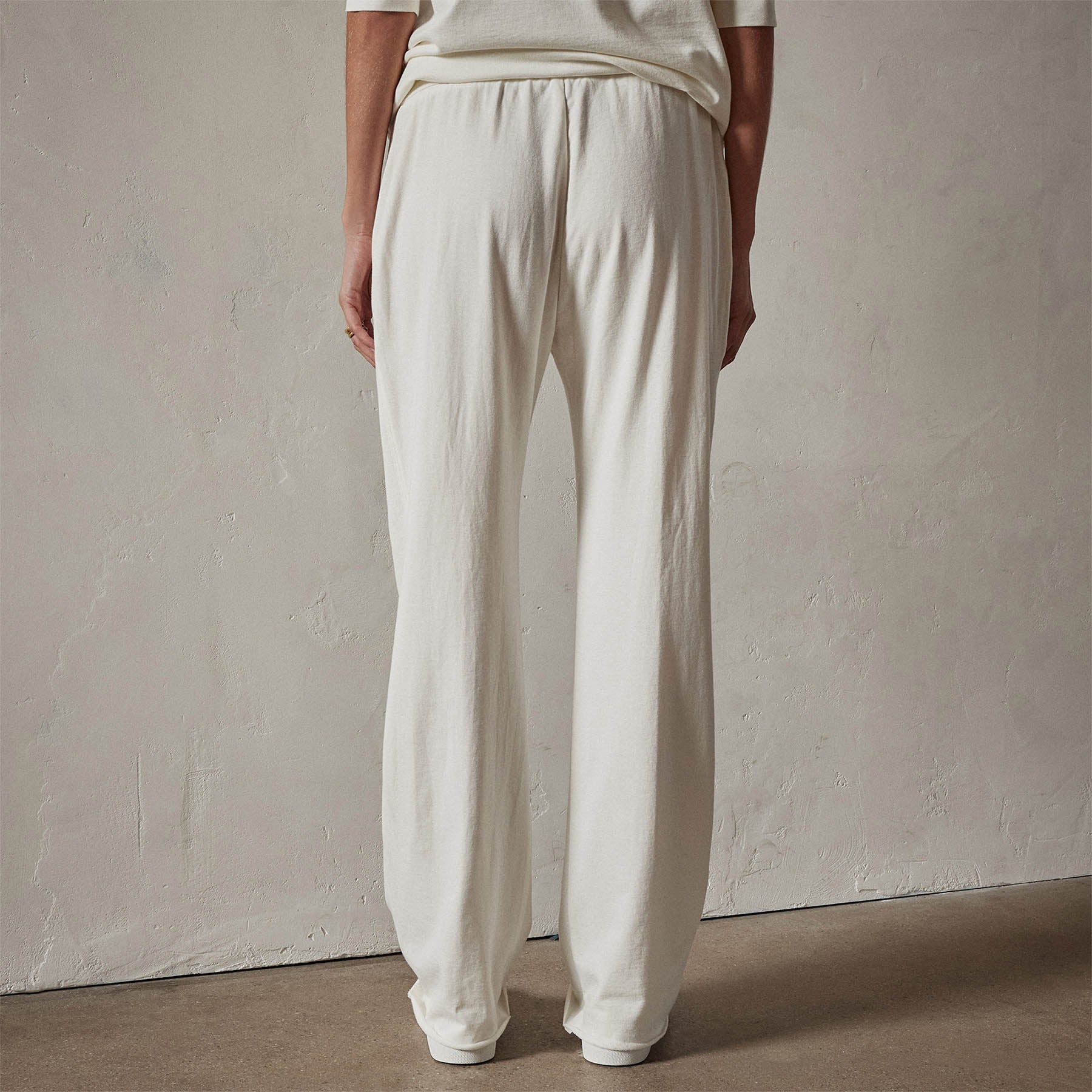 Recycled Terry Sweat Pant in Everest White | James Perse Los Angeles