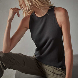 Clean Cut Away Ribbed Tank in True Black | James Perse Los Angeles
