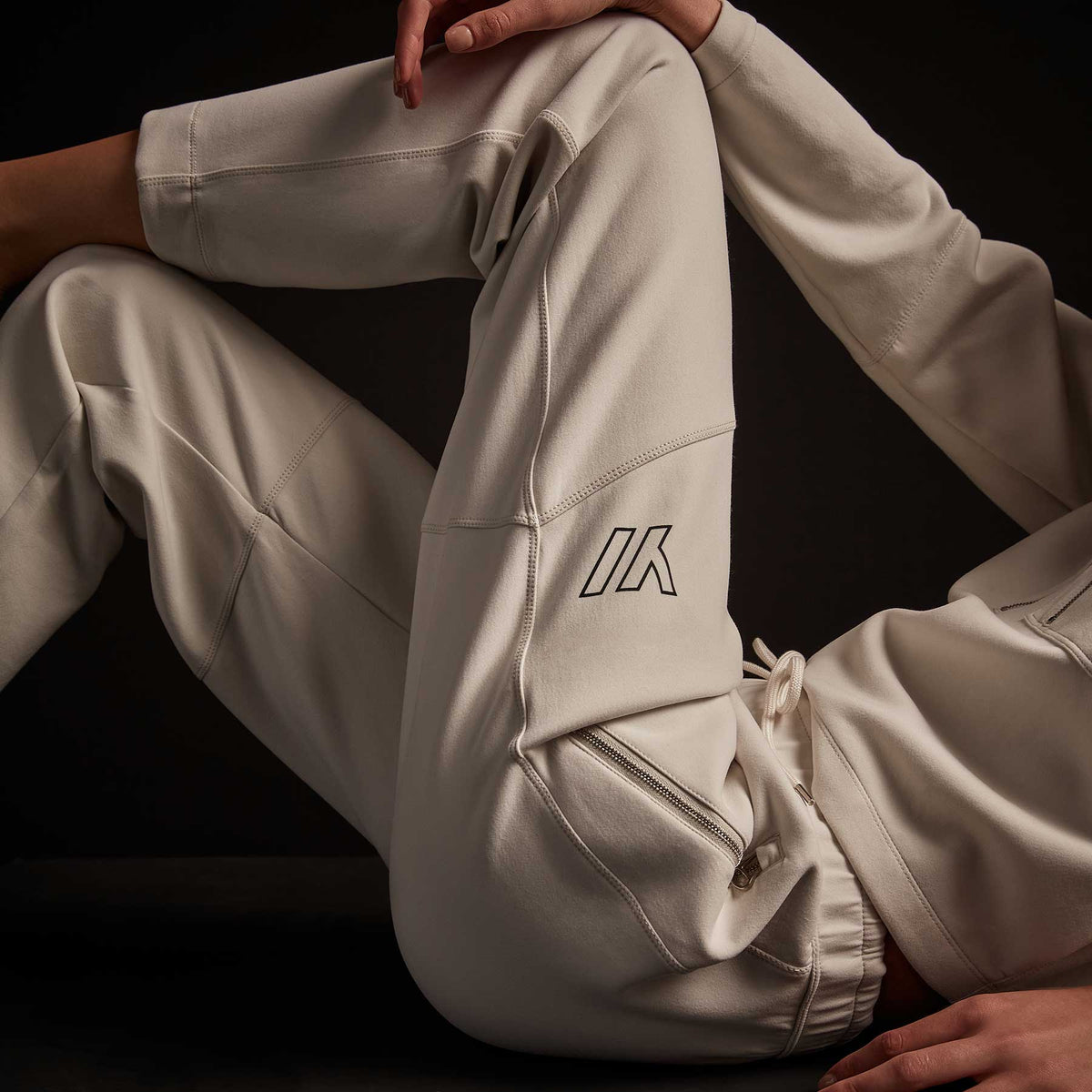 Y/OSEMITE Seamed Sweatpant - Talc | James Perse Los Angeles