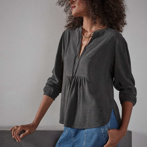 Curved Hem Peasant Blouse - Anthracite | James Perse Los Angeles