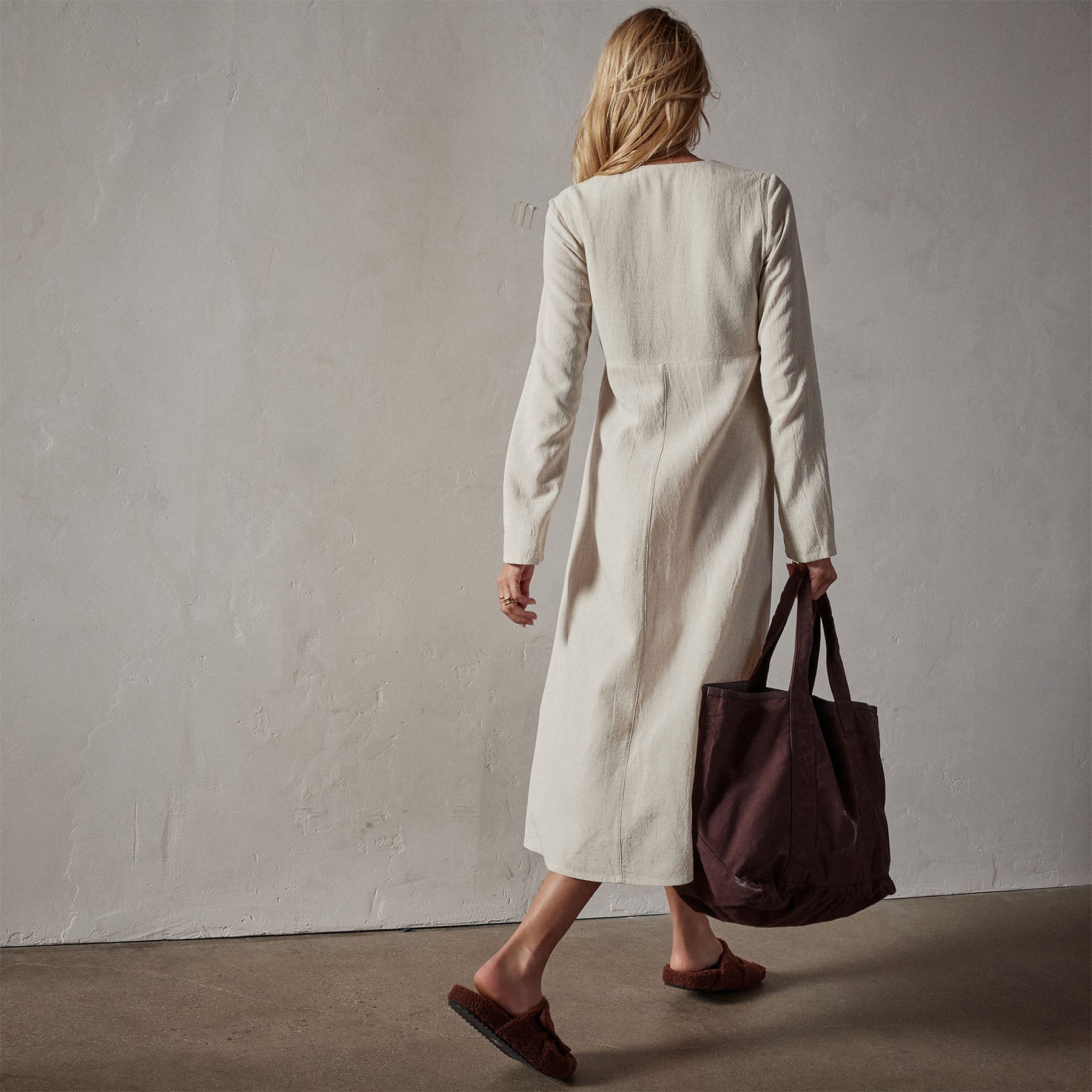 Viscose Seamed Contour Dress in Natural | James Perse Los Angeles