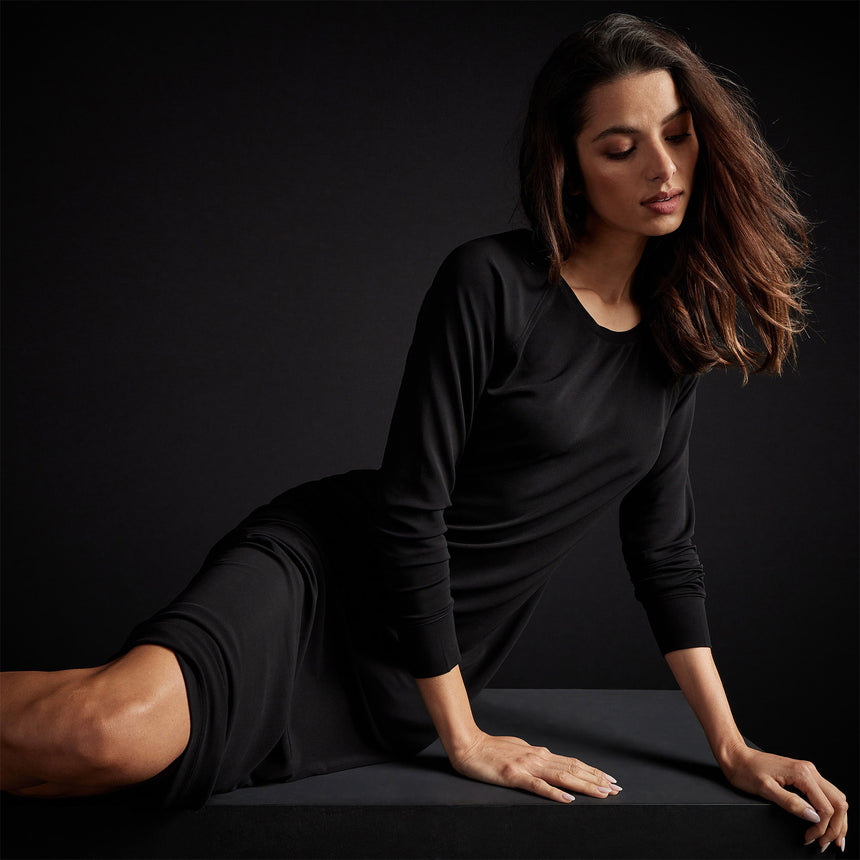 Open Seam Raglan Dress in Black | James Perse Los Angeles