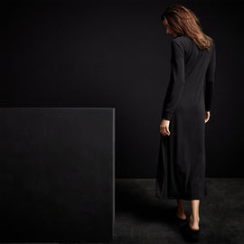 Open Seam Raglan Dress in Black | James Perse Los Angeles