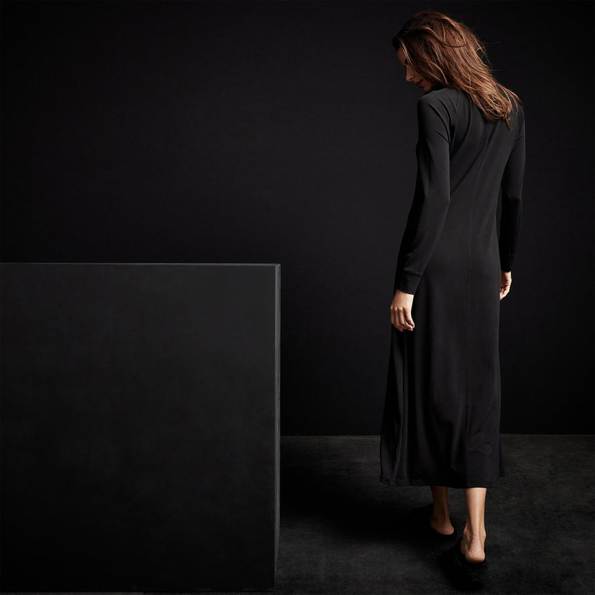 Open Seam Raglan Dress in Black | James Perse Los Angeles
