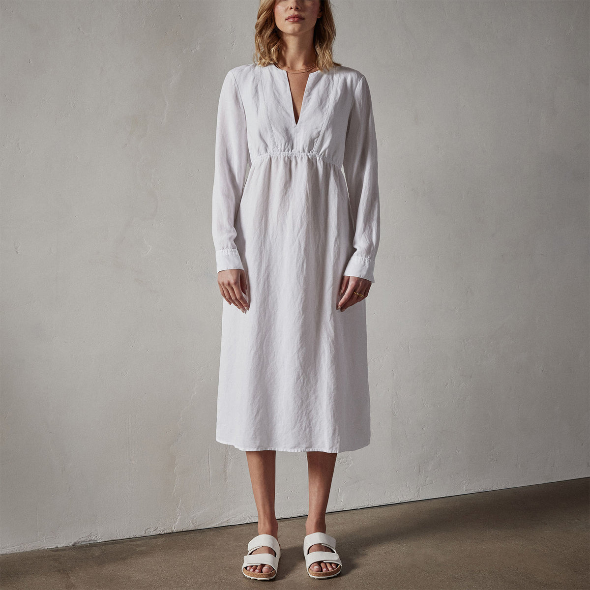 Empire Seam Open Front Dress in White | James Perse Los Angeles 