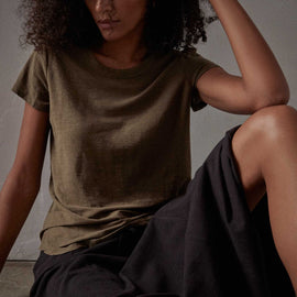 Sheer Slub Crew Neck Tee - Old Whiskey | James Perse Los Angeles