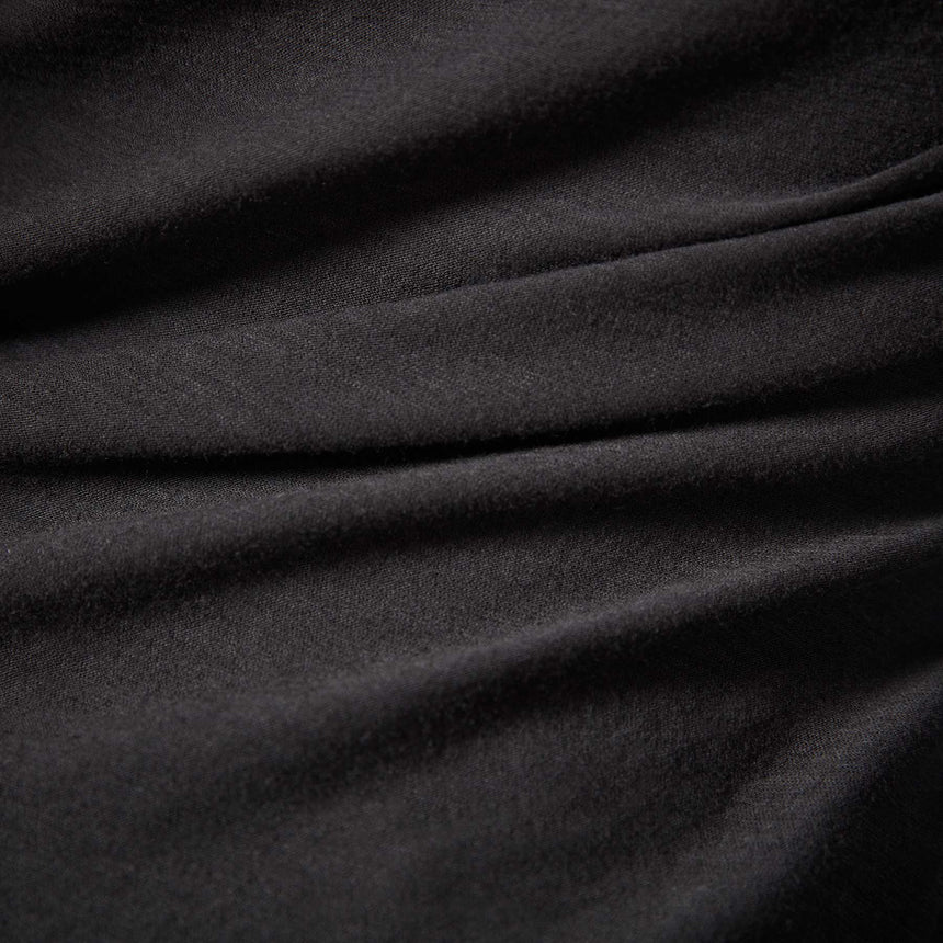 Sheer Slub Long Sleeve Crew - Black | James Perse Los Angeles