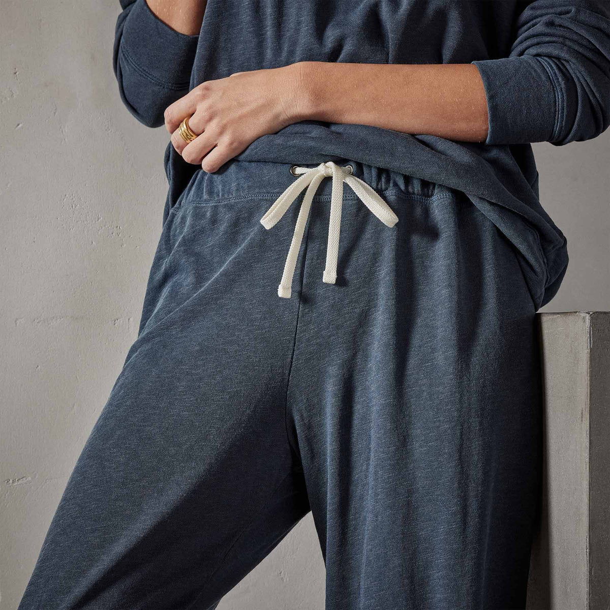 Vintage French Terry Cutoff Sweatpant in Blue Oil Pigment | James Perse Los Angeles