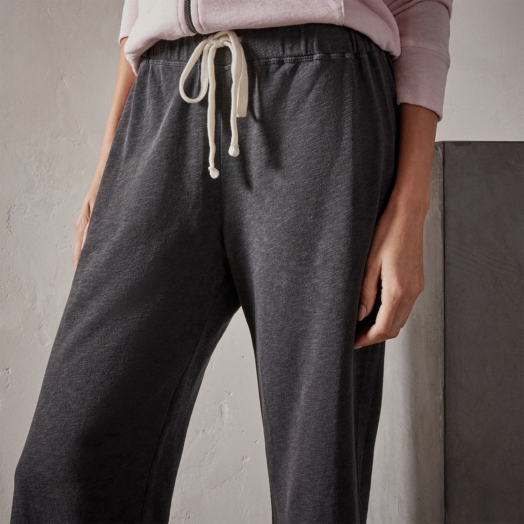 Vintage French Terry Cutoff Sweatpant in Carbon Pigment | James Perse Los Angeles