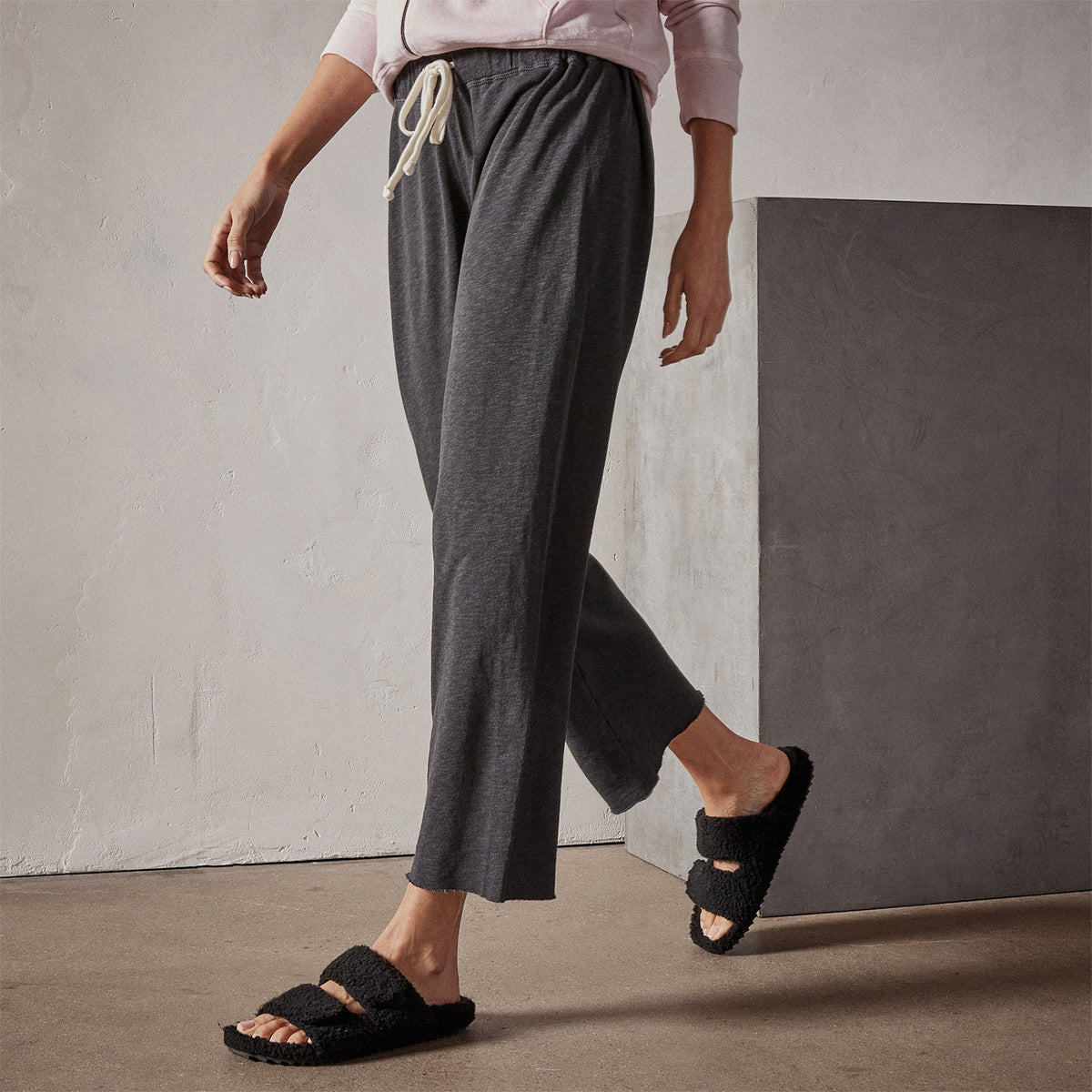 Vintage French Terry Cutoff Sweatpant in Carbon Pigment | James Perse Los Angeles