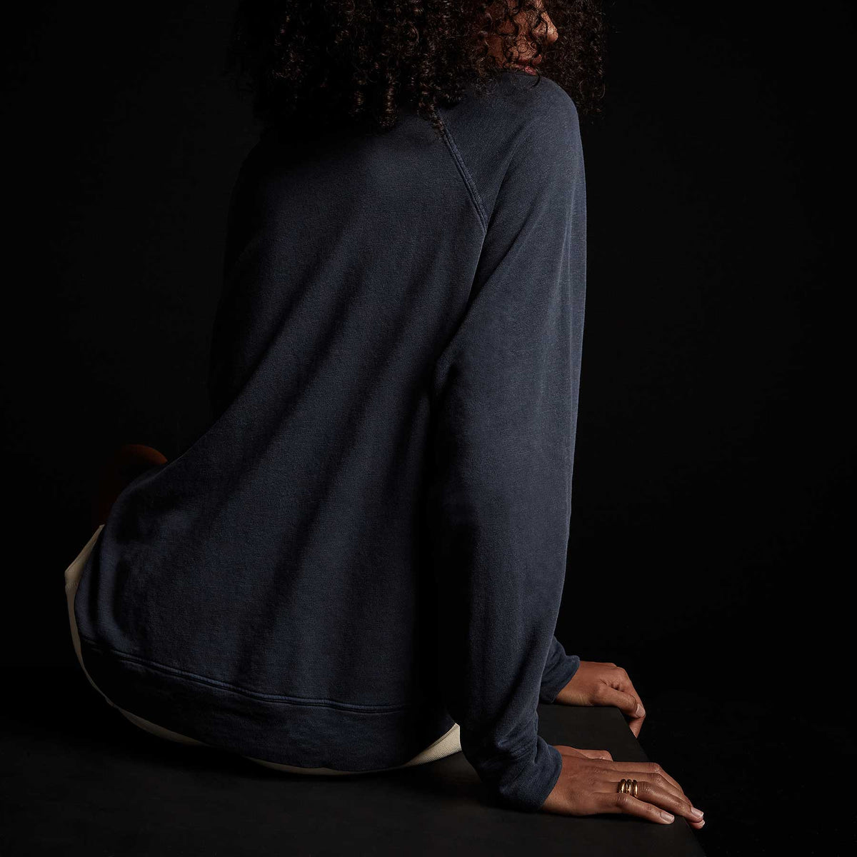 Vintage French Terry Relaxed Sweatshirt in Deep Pigment | James Perse Los Angeles