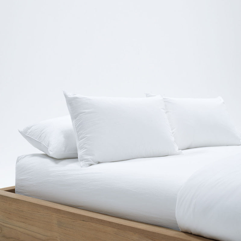 Set Of 2 King Brushed Jersey Shams In White | James Perse Los Angeles