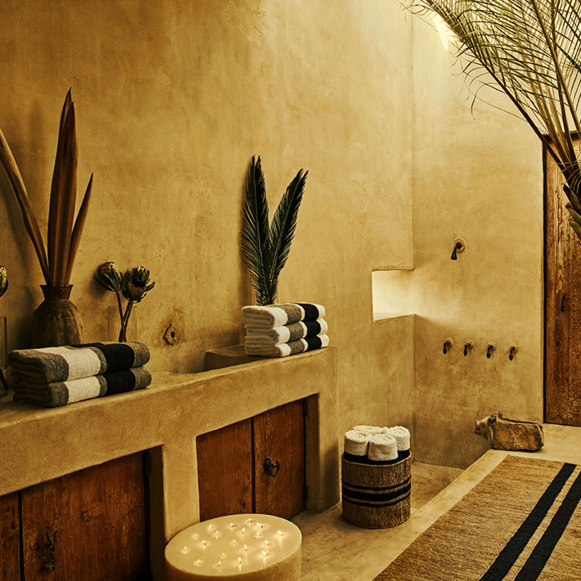 Large Jute Basket In Natural/Charcoal Stripe | James Perse Los Angeles